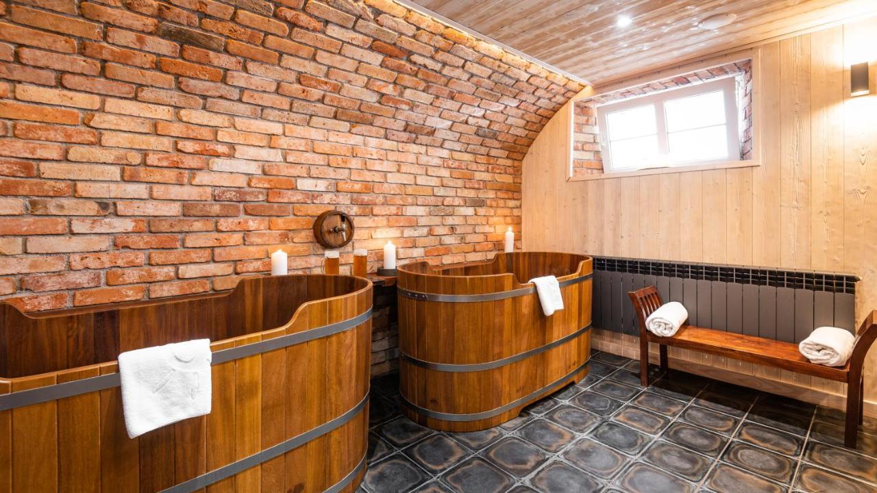 Palac Spichrz Borcz Buitenkant foto