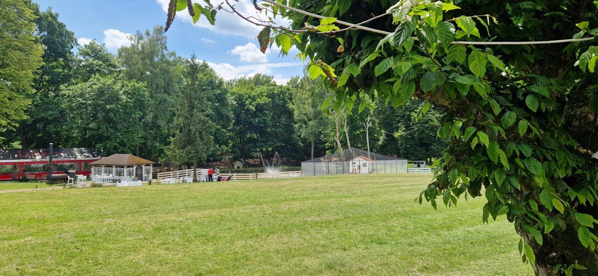 Palac Spichrz Borcz Buitenkant foto